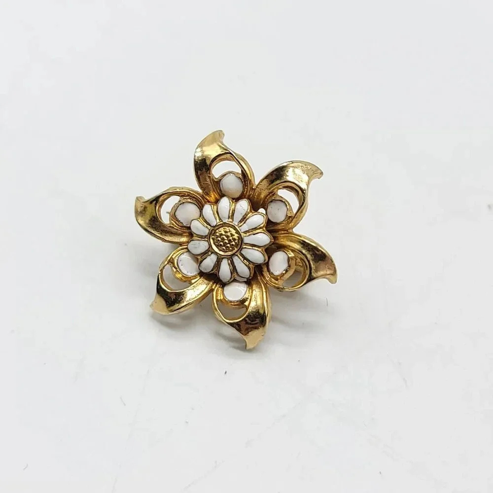 Gold Tone White Enamel Flower Open Metalwork Brooch Pin Vintage